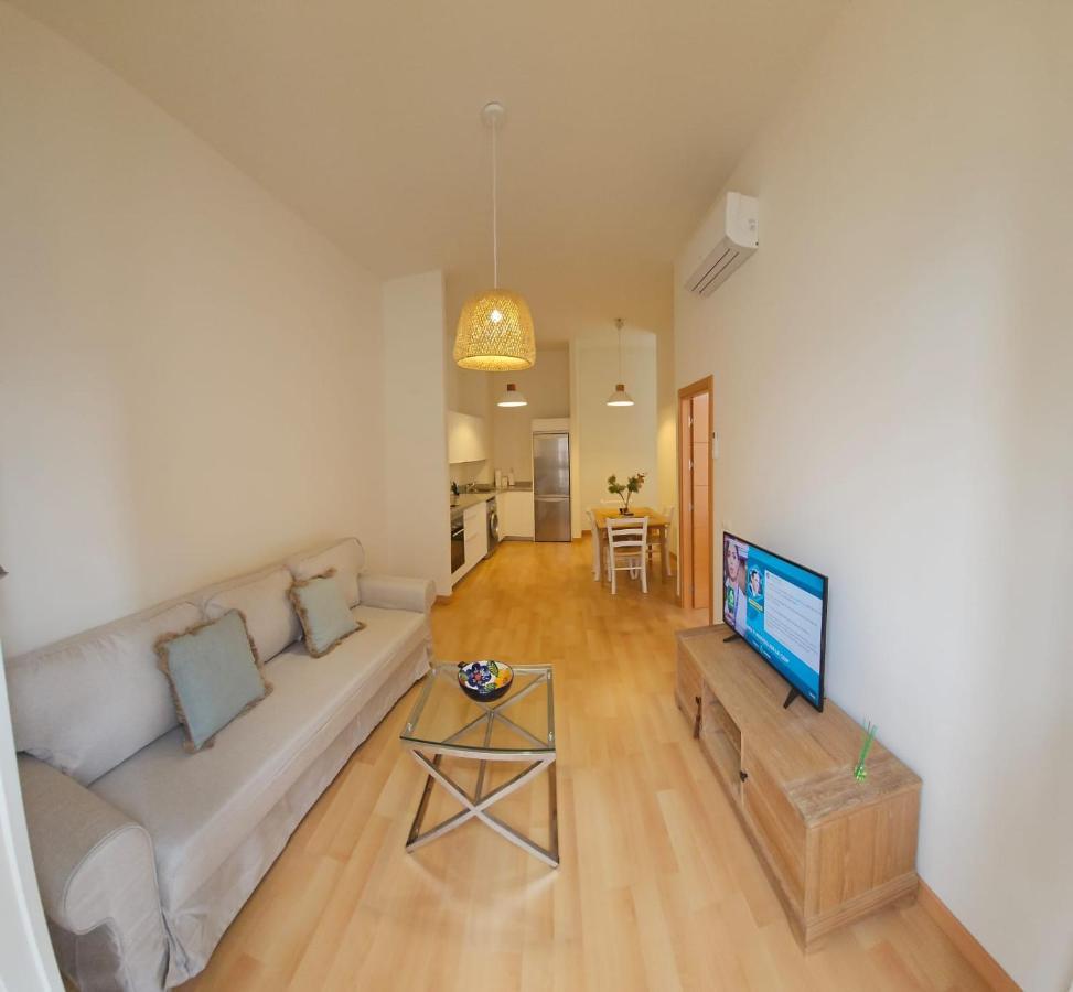 Apartment Nino De Guevara's Andalusian Charm: The Essence Of City Center *